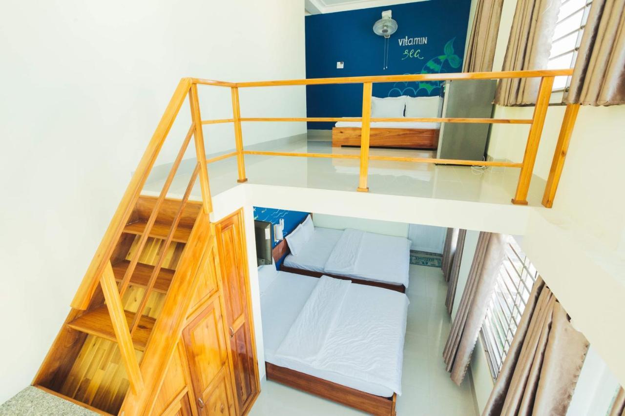 Ngoc Huong Hostel & Apartments Куинён Экстерьер фото